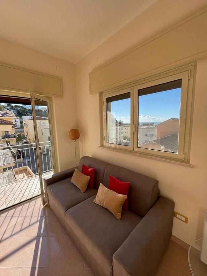 Casa Mediterranea: Appartamento Vista Mare A Soli 200M Dalla Spiaggia 斯佩隆加 外观 照片